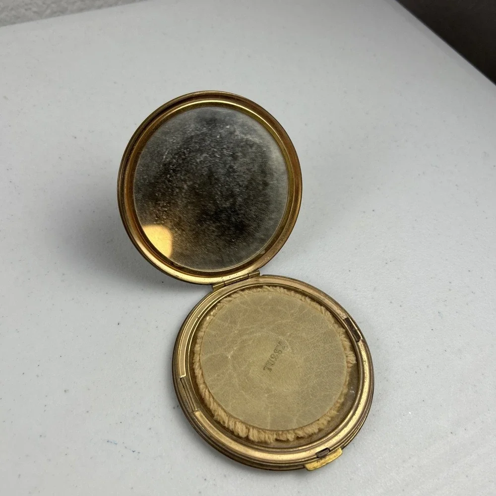 Vintage Tussy's Powder Compact Makeup Case Mirror And Powder Puff‎ Brass 50s